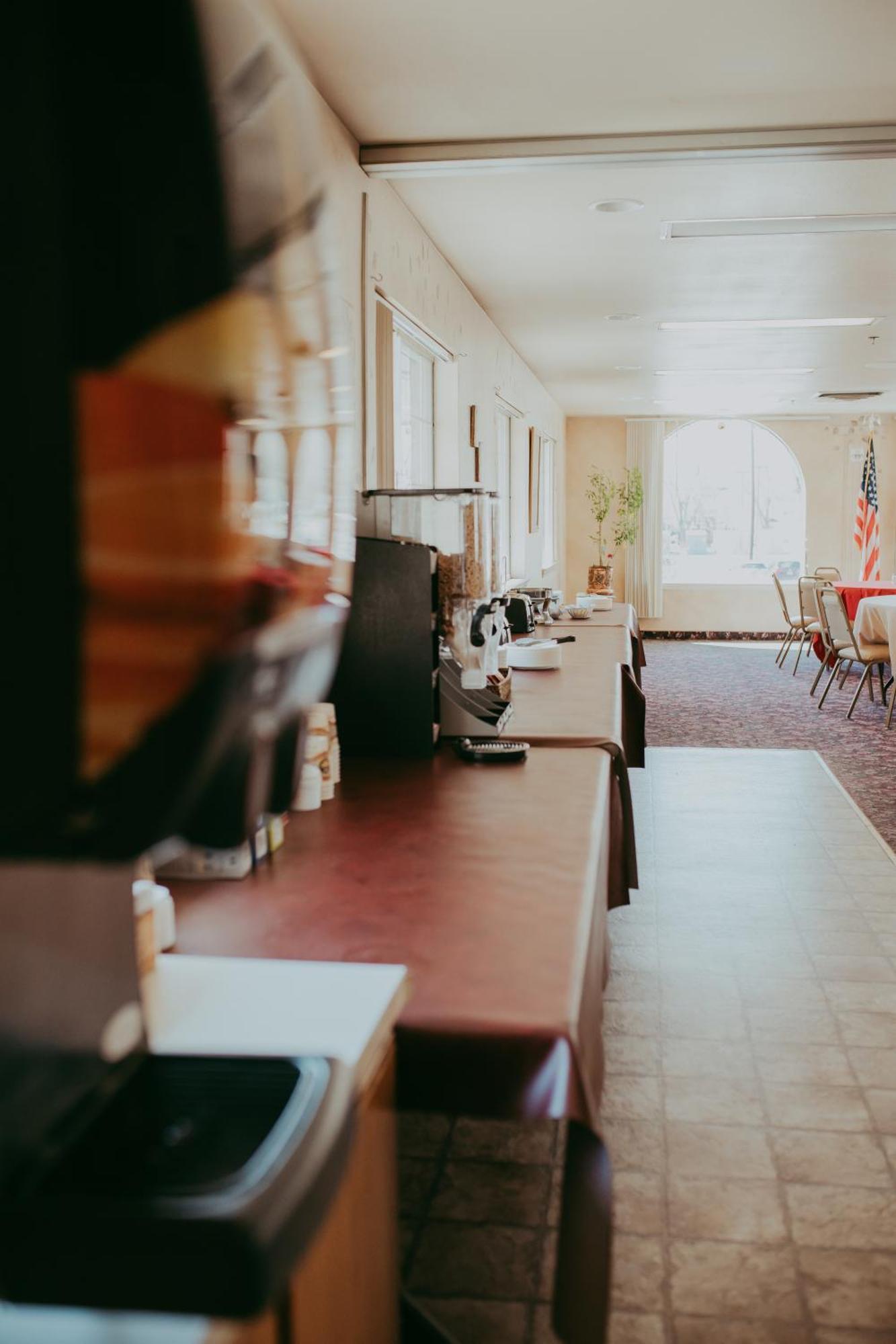 Carson City Plaza Hotel Экстерьер фото