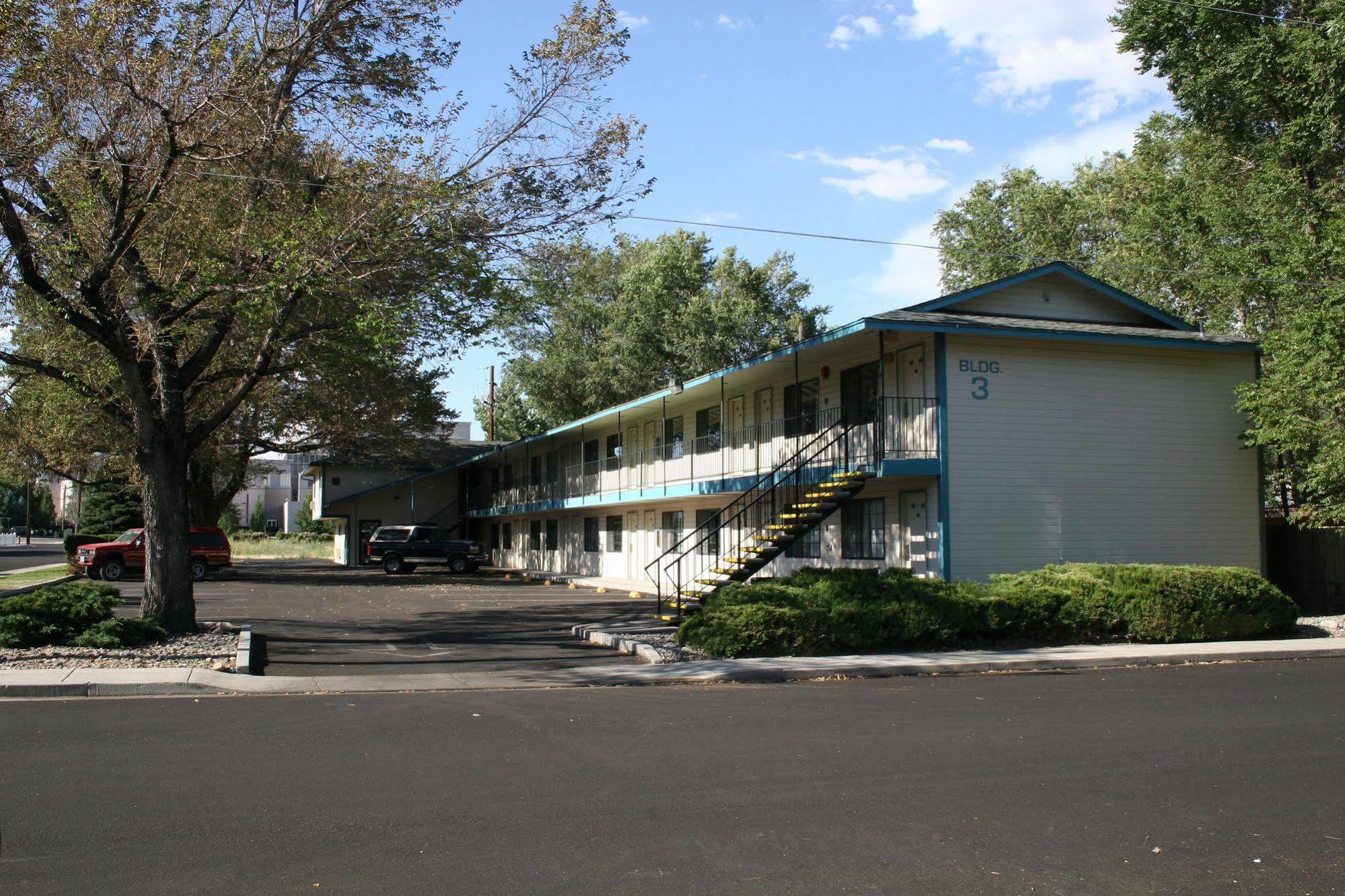 Carson City Plaza Hotel Экстерьер фото